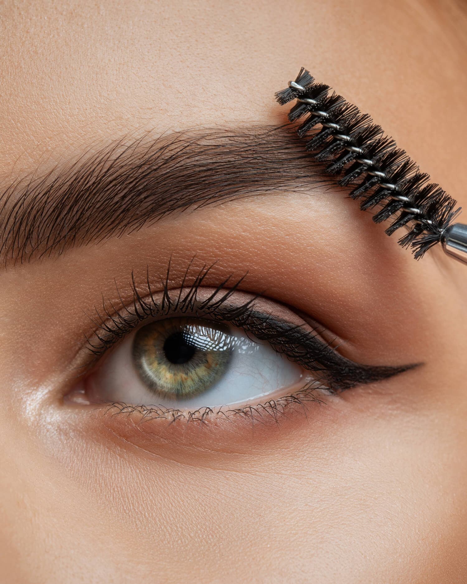 Lash-and-Brow-Tint_1500x1875